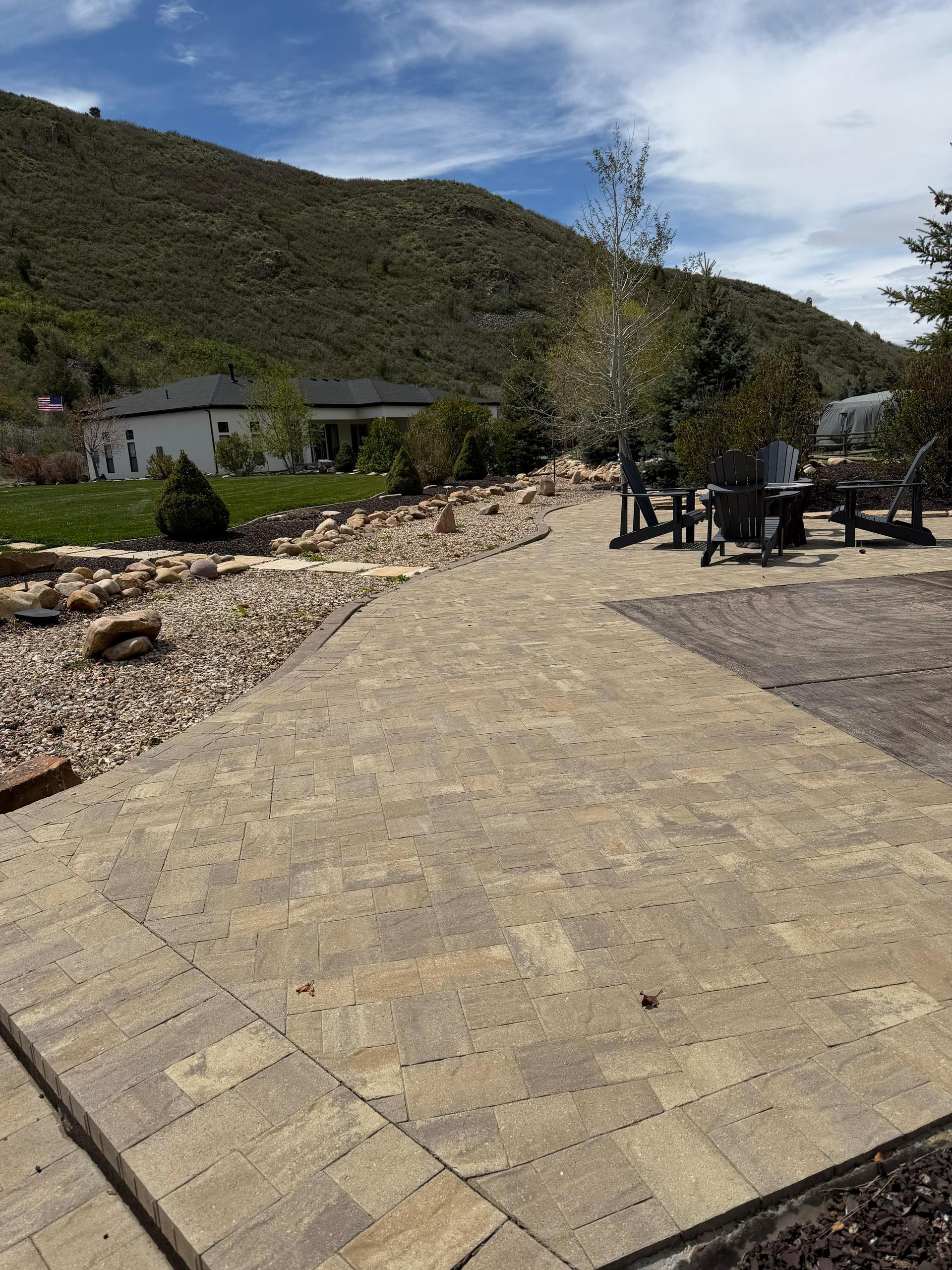 Green Scene Landscaping project photo 016